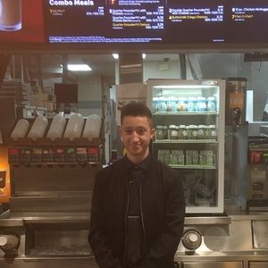 Meet your Posher, Joshua